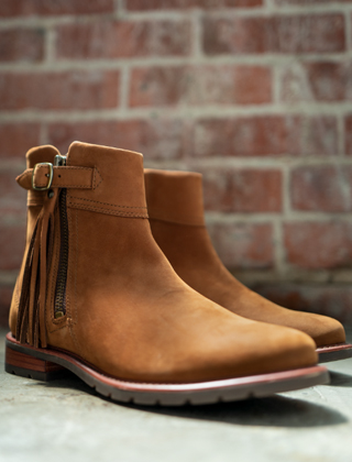Country & Casual Footwear Country & Casual Footwear